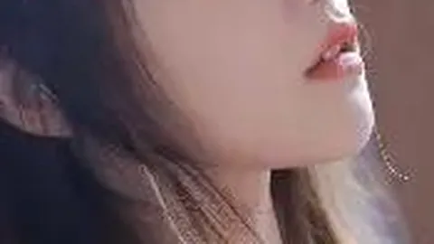 “东契奇首战在即，ESPN调整直播安排：聚焦湖人爵士对决，期待詹姆斯归来重逢”